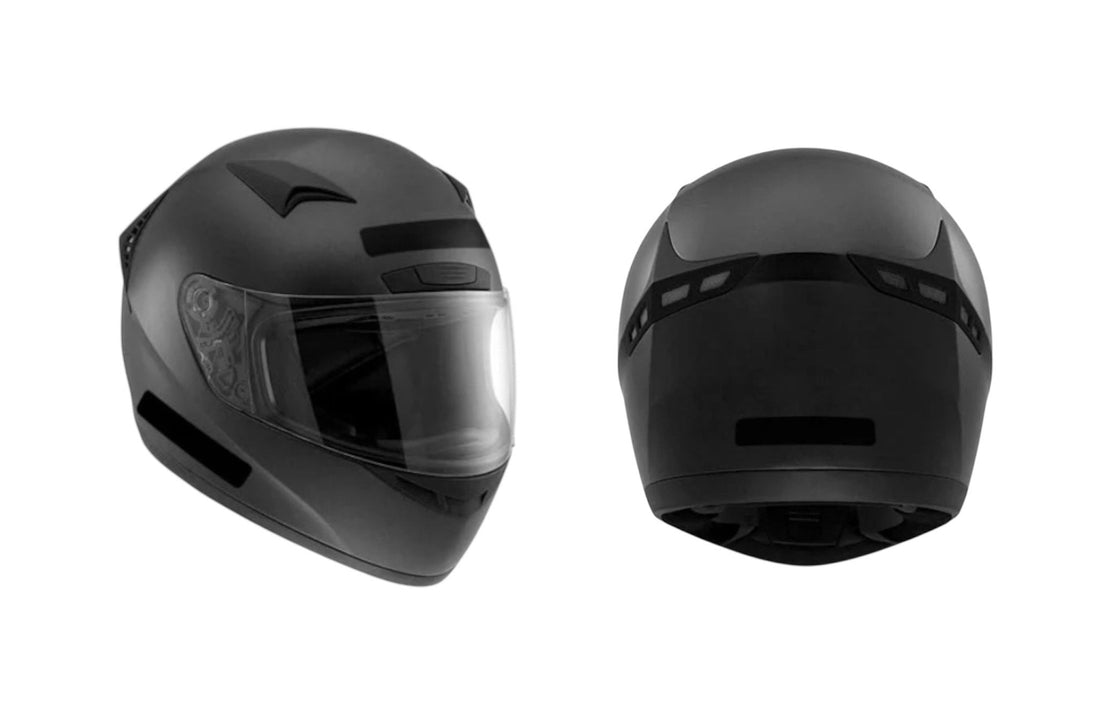 Pourquoi les bandes réfléchissantes sont obligatoires sur les casques moto